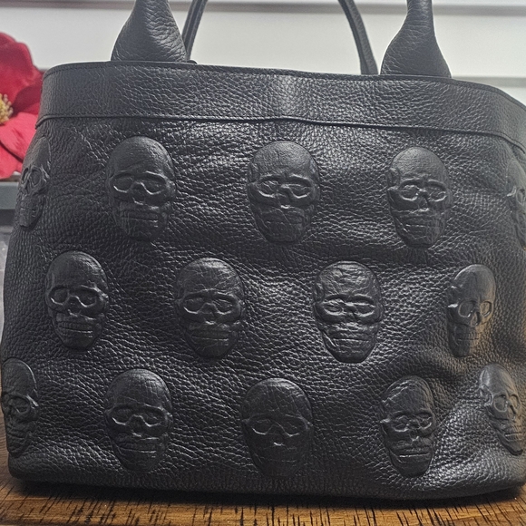 Black Skull Embossed Leather Handbag - Picture 1 of 7